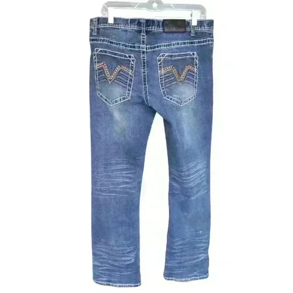 True Luck Livingston Bootcut Jeans - Picture 3 of 11